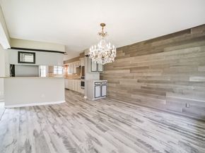11726 Pecan Creek Drive, Houston TX 77043