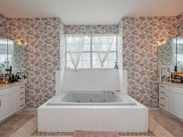 2499 Southline Road, Conroe TX 77384