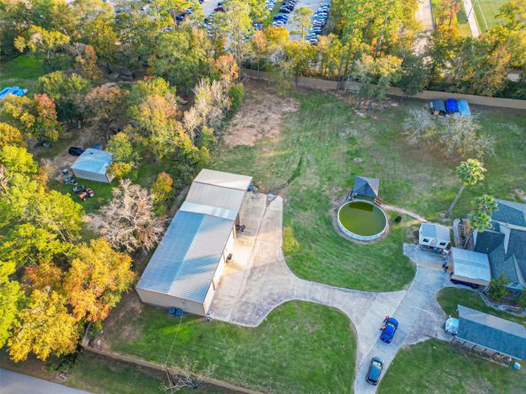 2499 Southline Road, Conroe TX 77384