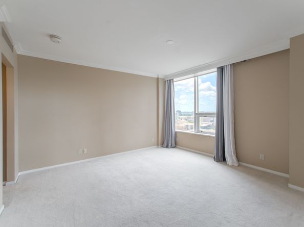 5100 San Felipe Street 253, Houston TX 77056
