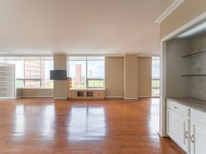 5100 San Felipe Street 253, Houston TX 77056