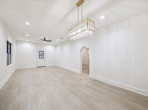 228 Lenox Street, Houston TX 77011
