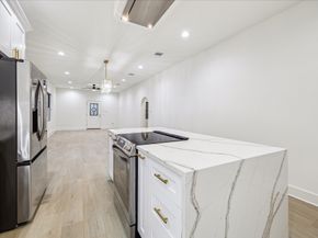 228 Lenox Street, Houston TX 77011