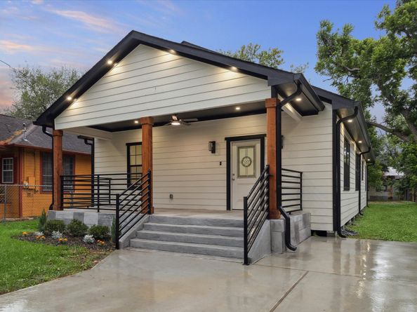 228 Lenox Street, Houston TX 77011