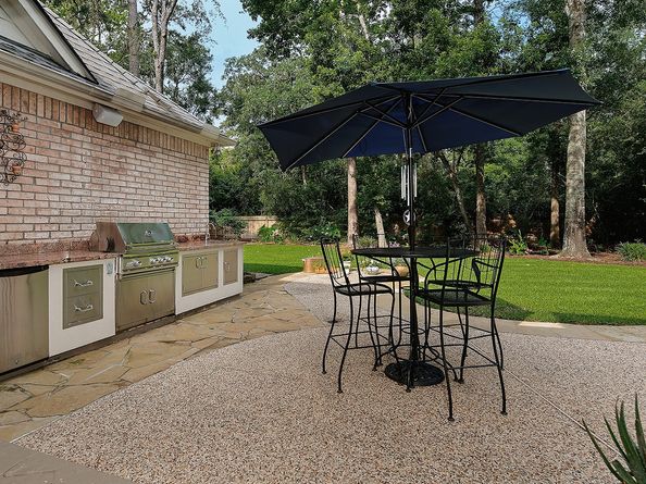 6 Misty Point, The Woodlands TX 77380