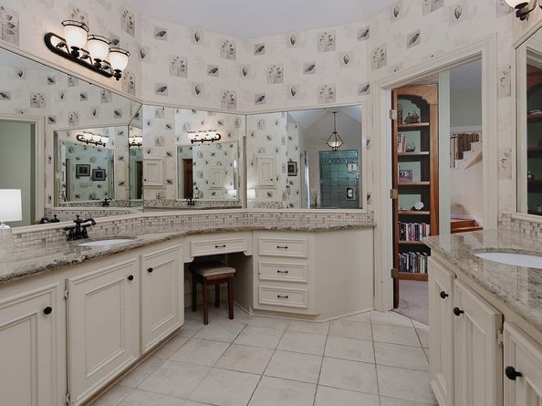 6 Misty Point, The Woodlands TX 77380