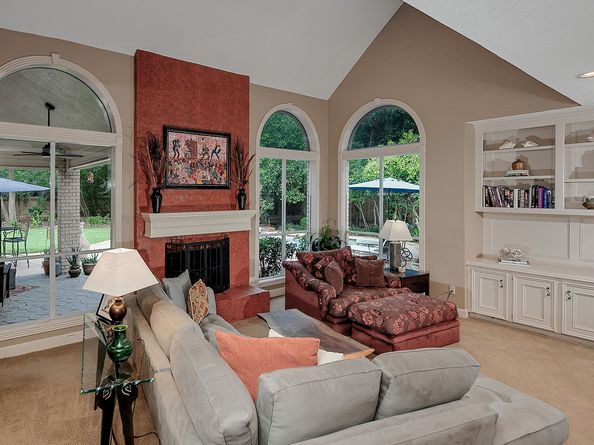 6 Misty Point, The Woodlands TX 77380