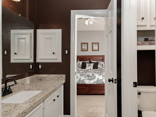 6 Misty Point, The Woodlands TX 77380
