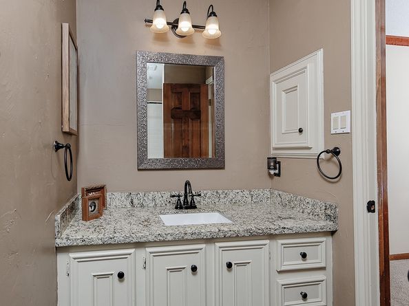 6 Misty Point, The Woodlands TX 77380