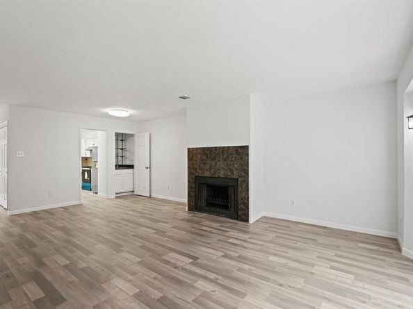 9901 Sharpcrest Street K3, Houston TX 77036