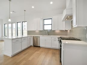 1103 Western Edge Drive, Houston TX 77008