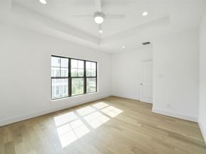 1103 Western Edge Drive, Houston TX 77008