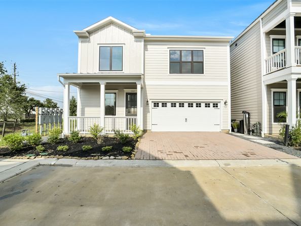 1103 Western Edge Drive, Houston TX 77008