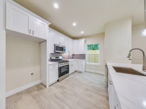 10512 Exeter Street, Houston TX 77093
