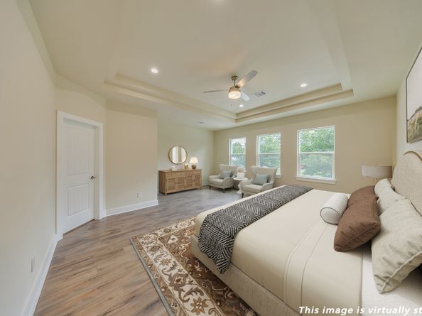 10512 Exeter Street, Houston TX 77093