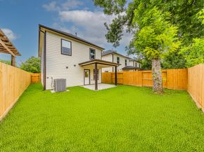10512 Exeter Street, Houston TX 77093