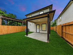 10512 Exeter Street, Houston TX 77093