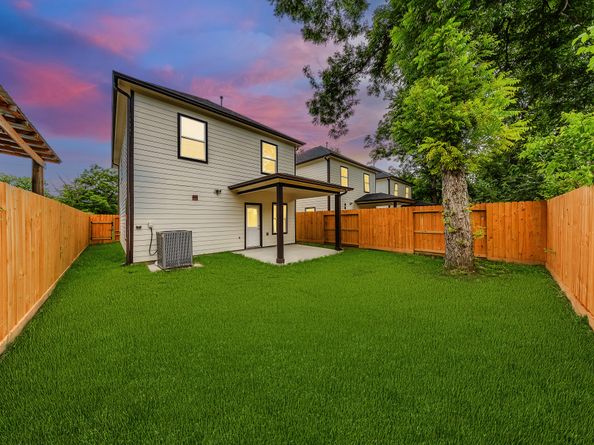 10512 Exeter Street, Houston TX 77093