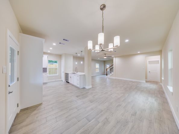 10512 Exeter Street, Houston TX 77093
