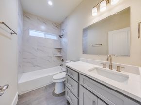 10512 Exeter Street, Houston TX 77093
