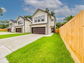10512 Exeter Street, Houston TX 77093