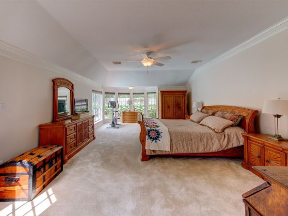 3910 Sand Myrtle Drive, Houston TX 77059