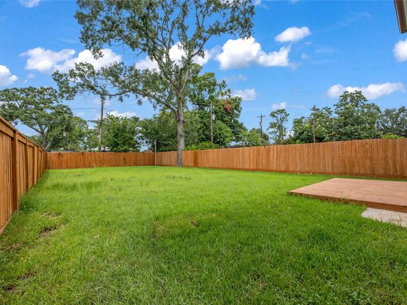 2031 Peppermill Road, Houston TX 77080