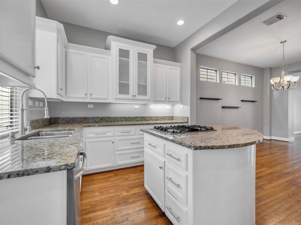 542 Bomar Street, Houston TX 77006