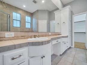 542 Bomar Street, Houston TX 77006
