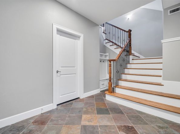 542 Bomar Street, Houston TX 77006