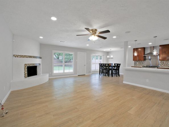 15815 Baytree Drive, Houston TX 77070