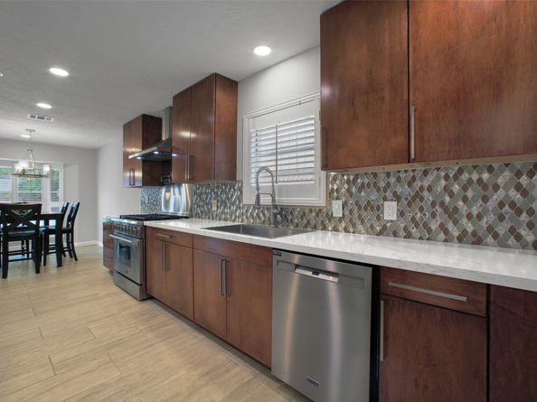15815 Baytree Drive, Houston TX 77070