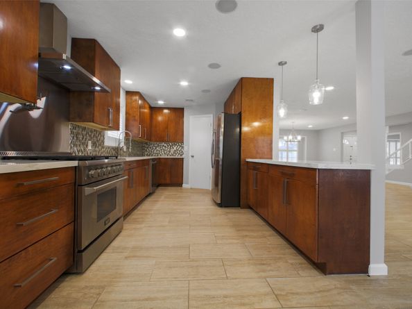 15815 Baytree Drive, Houston TX 77070