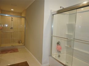11822 Bandlon Drive, Houston TX 77072