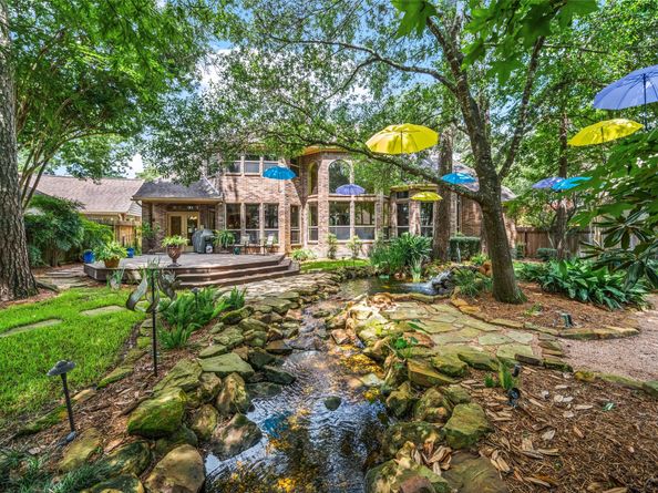 23 N Morning Cloud Circle, The Woodlands TX 77381