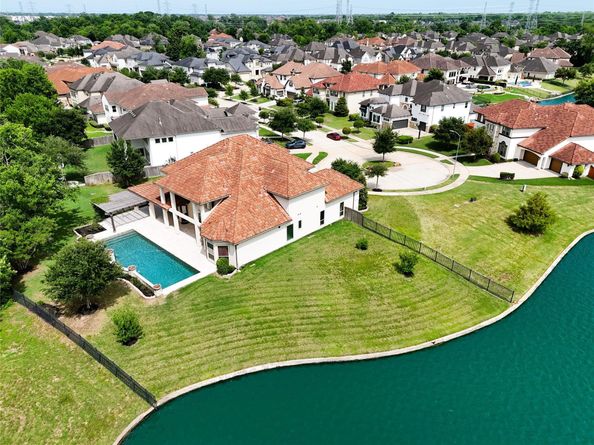 5450 Pudman River Lane, Sugar Land TX 77479