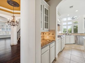 27 Tioga Place, The Woodlands TX 77375