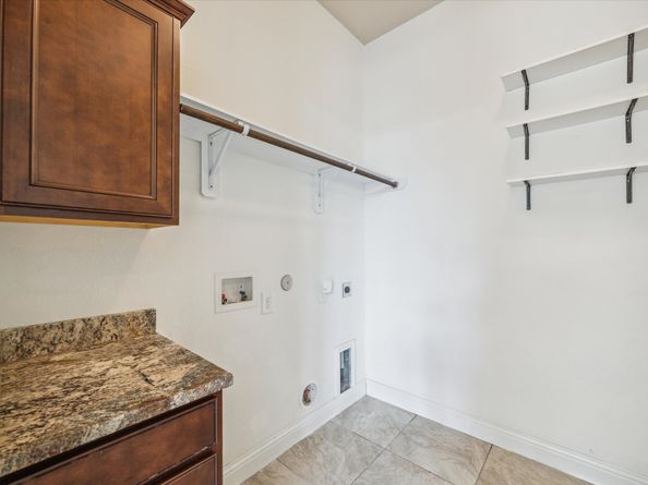 27 Tioga Place, The Woodlands TX 77375