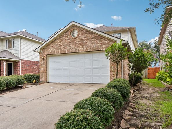 8718 Black Cliff Lane Lane, Houston TX 77075