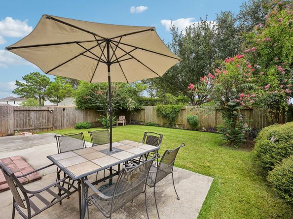 8718 Black Cliff Lane Lane, Houston TX 77075