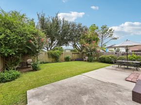 8718 Black Cliff Lane Lane, Houston TX 77075