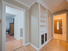 8107 Dillon Street, Houston TX 77061