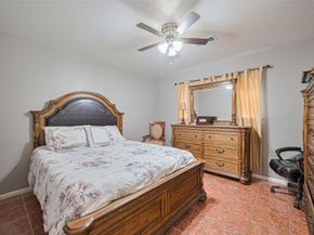 8107 Dillon Street, Houston TX 77061