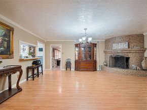 8107 Dillon Street, Houston TX 77061