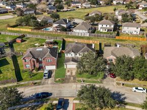 4722 Lunsford Hollow Lane, Friendswood TX 77546