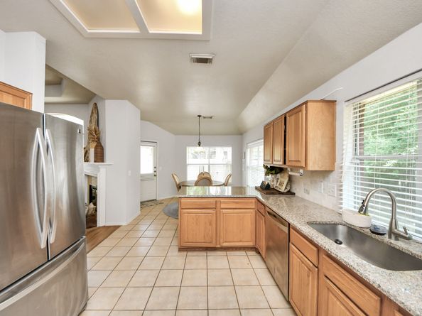 70 N Lace Arbor Drive, The Woodlands TX 77382