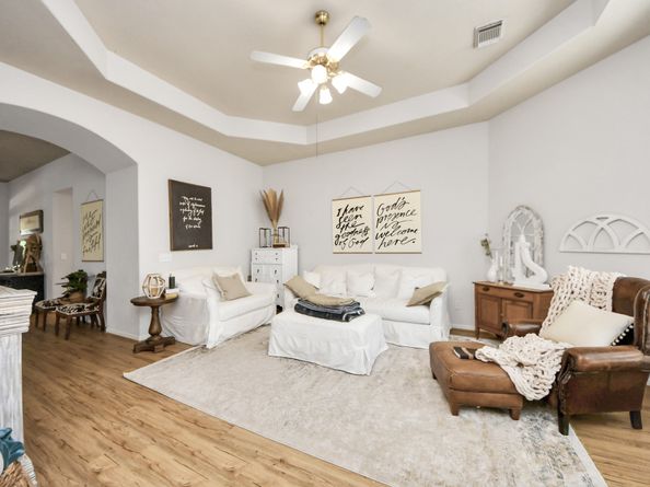 70 N Lace Arbor Drive, The Woodlands TX 77382