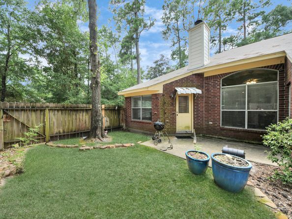 70 N Lace Arbor Drive, The Woodlands TX 77382