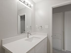 2212 Shadowdale Drive 358, Houston TX 77043