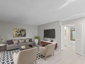 2212 Shadowdale Drive 358, Houston TX 77043